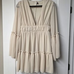 Chic Cream Long Sleeve Dress